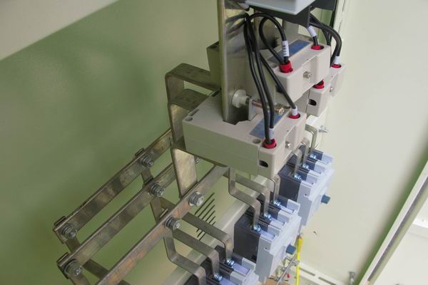 阳山控制箱-3683讲讲控制箱的使用特点